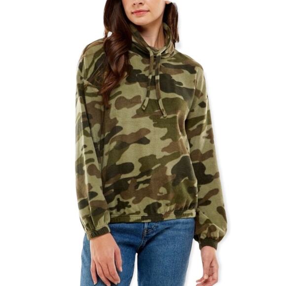 NWOT DEREK HEART Fleece Pullover in Green Camouflage Size Small - Picture 1 of 5